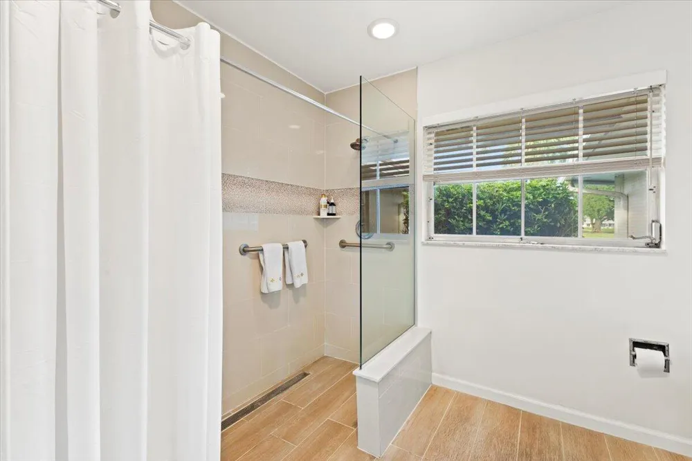 233 Rio Vista Circle #233 Atlantis, FL 33462