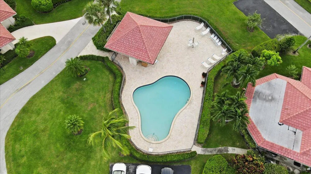 233 Rio Vista Circle #233 Atlantis, FL 33462