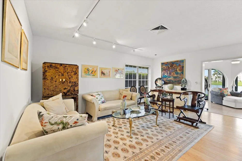 233 Rio Vista Circle #233 Atlantis, FL 33462