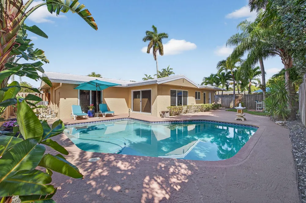 2300 NE 16th Avenue Wilton Manors, FL 33305