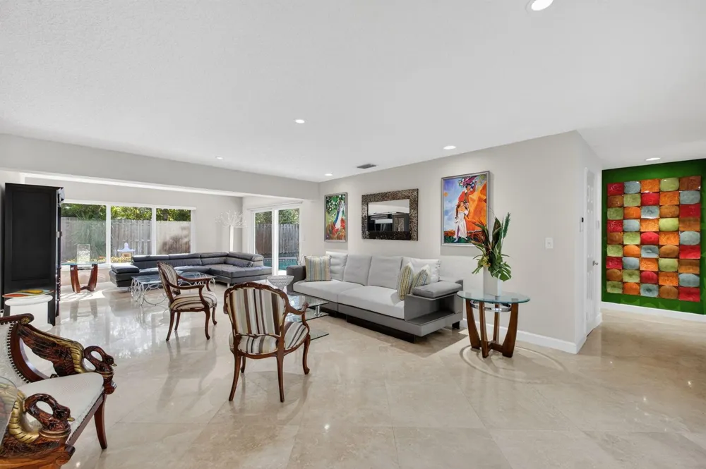 2300 NE 16th Avenue Wilton Manors, FL 33305