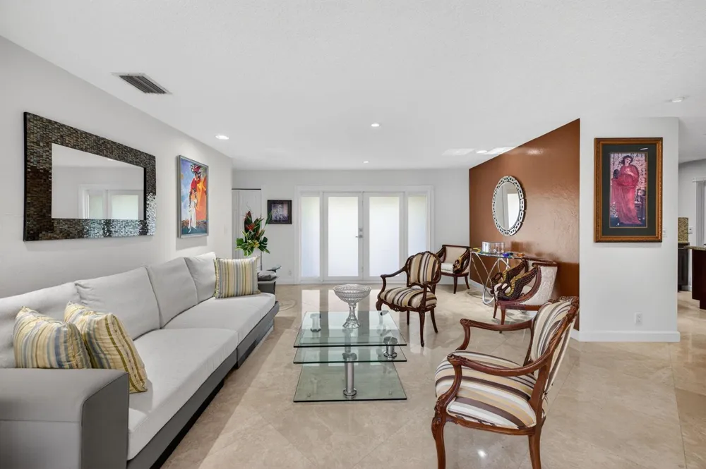 2300 NE 16th Avenue Wilton Manors, FL 33305