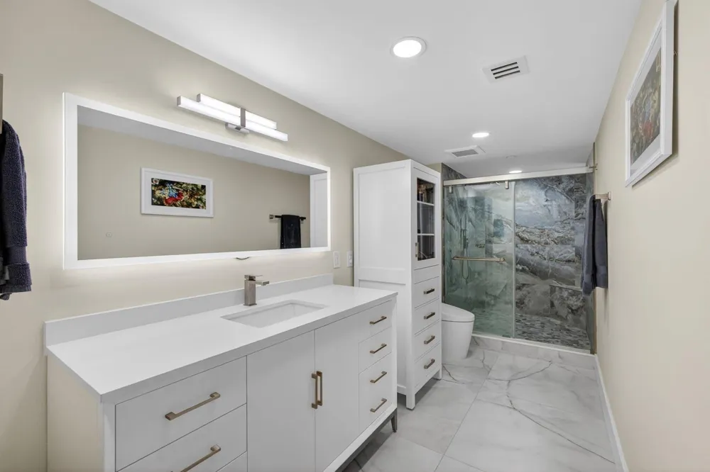 4100 Ocean Drive #1201 Singer Island, FL 33404