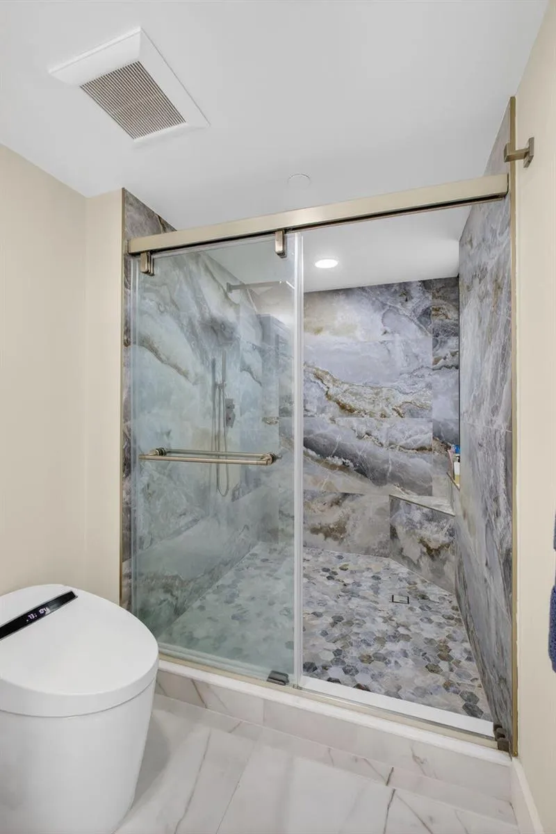 4100 Ocean Drive #1201 Singer Island, FL 33404