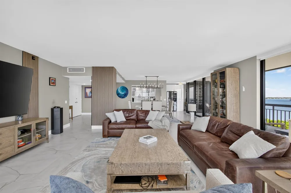 4100 Ocean Drive #1201 Singer Island, FL 33404
