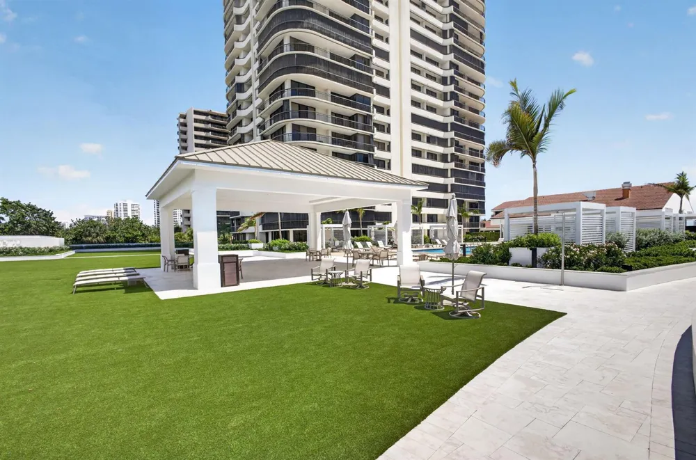4100 Ocean Drive #1201 Singer Island, FL 33404