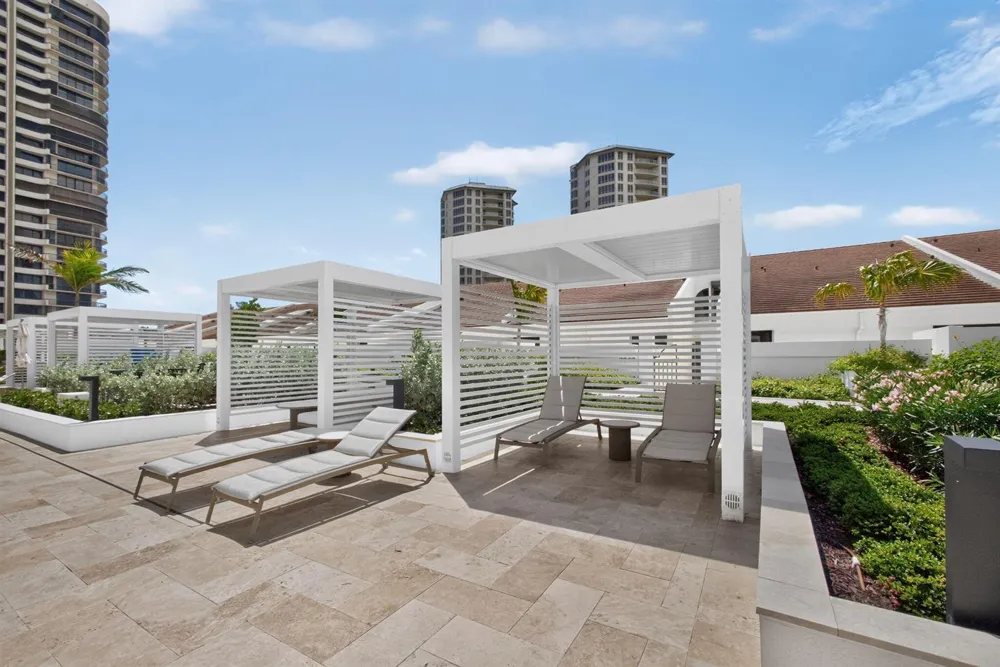 4100 Ocean Drive #1201 Singer Island, FL 33404