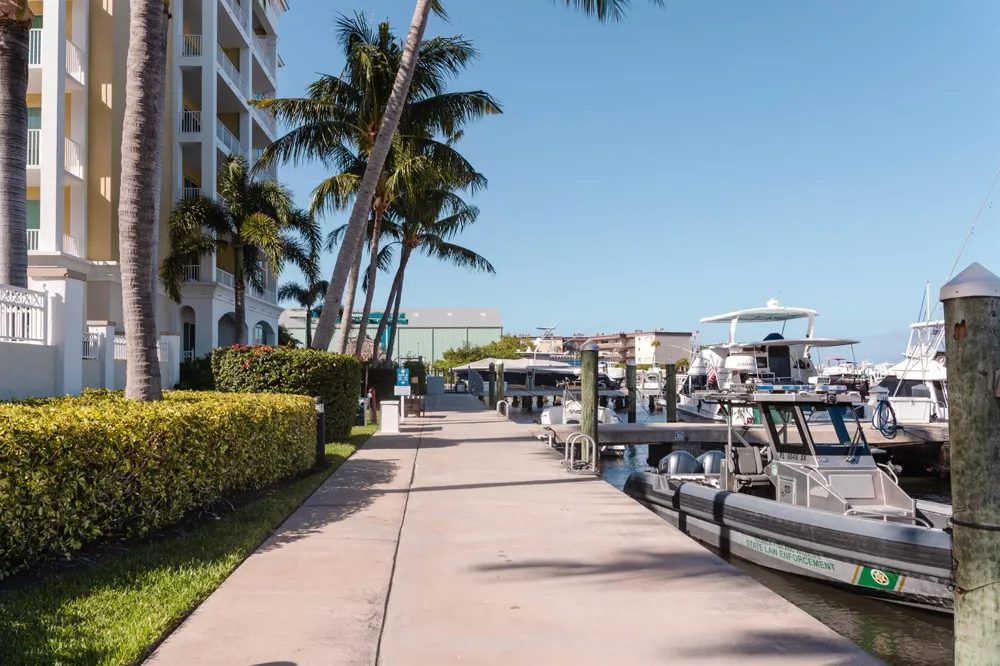 802 W Windward Way #311 Lantana, FL 33462