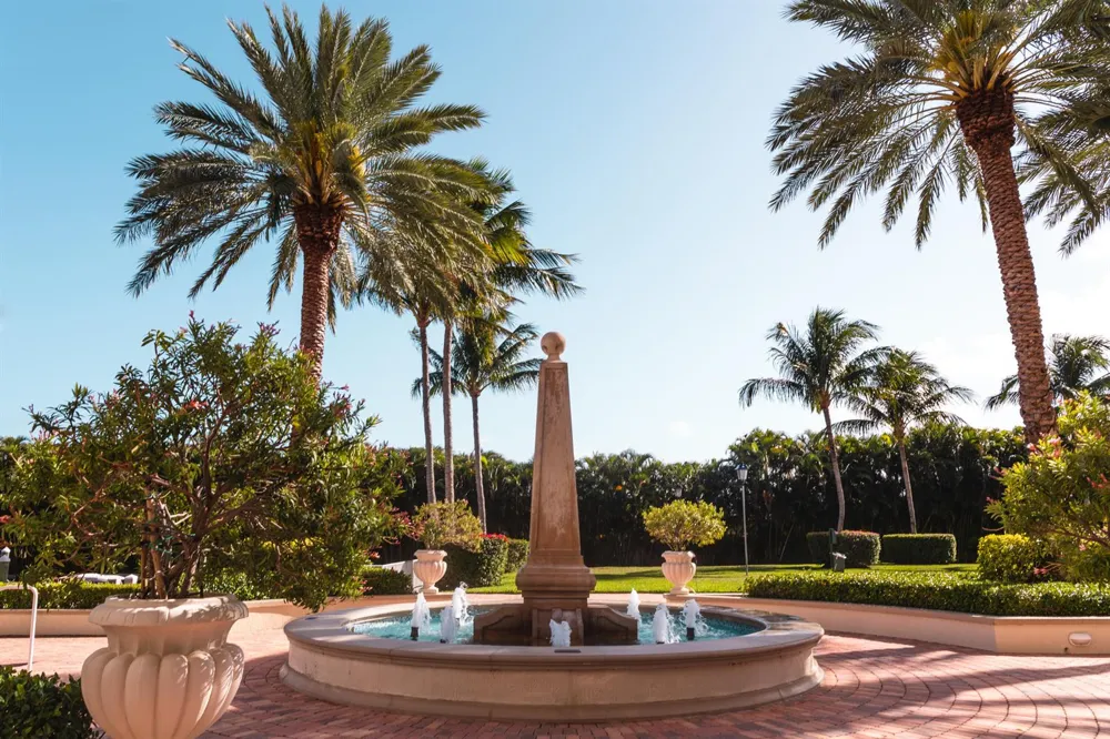 802 W Windward Way #311 Lantana, FL 33462