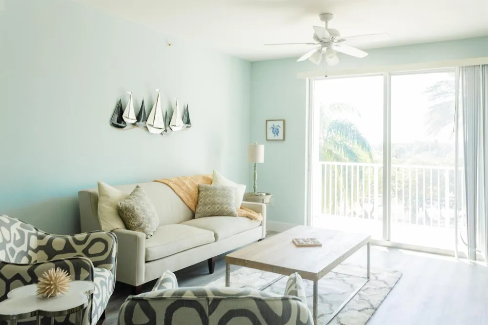 802 W Windward Way #311 Lantana, FL 33462