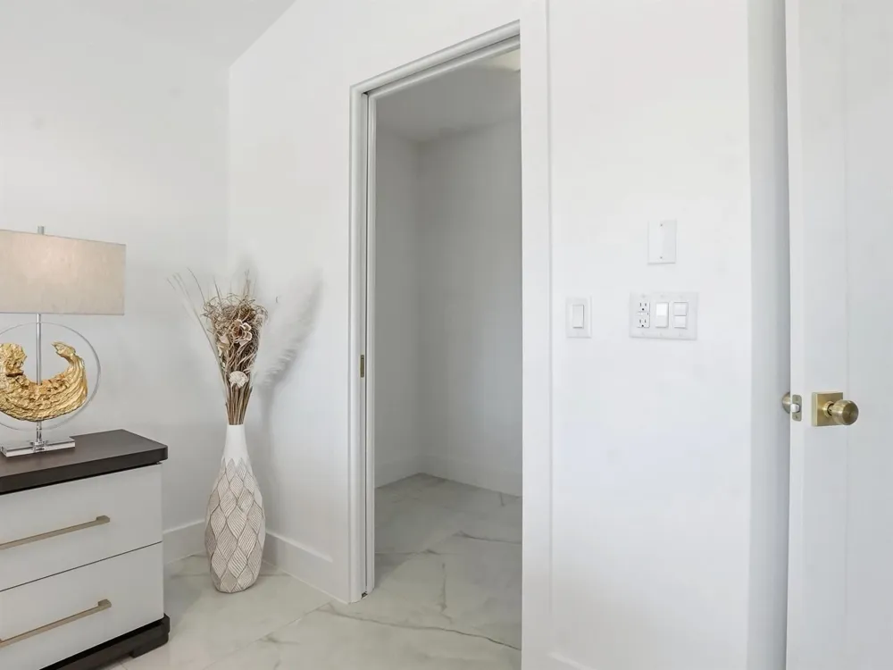 519 Coral Sands Way Hutchinson Island, FL 34949