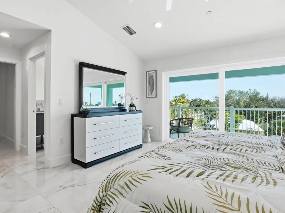 519 Coral Sands Way Hutchinson Island, FL 34949