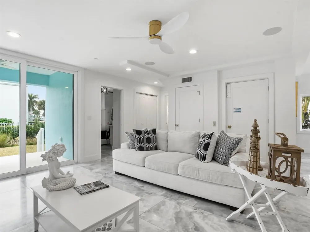 519 Coral Sands Way Hutchinson Island, FL 34949