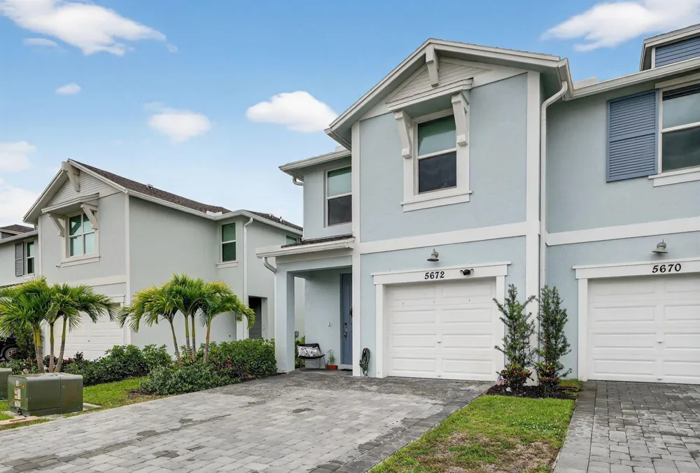 5672 SE Edgewater Circle Stuart, FL 34997