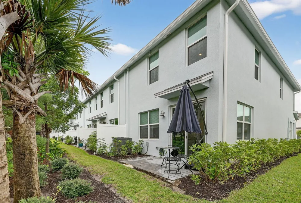 5672 SE Edgewater Circle Stuart, FL 34997