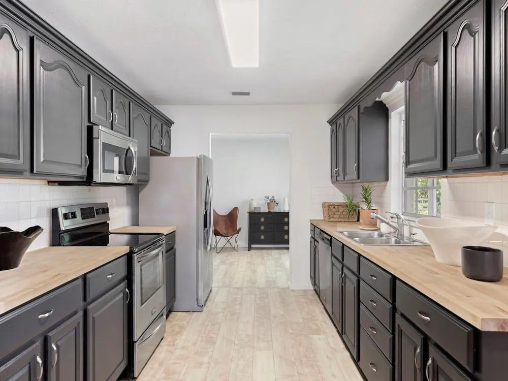 8530 8th Street Vero Beach, FL 32968