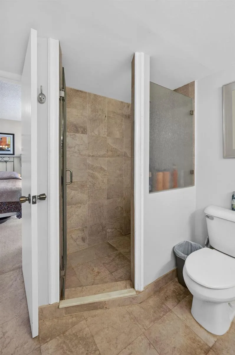 5420 Ocean Drive #1201 Singer Island, FL 33404
