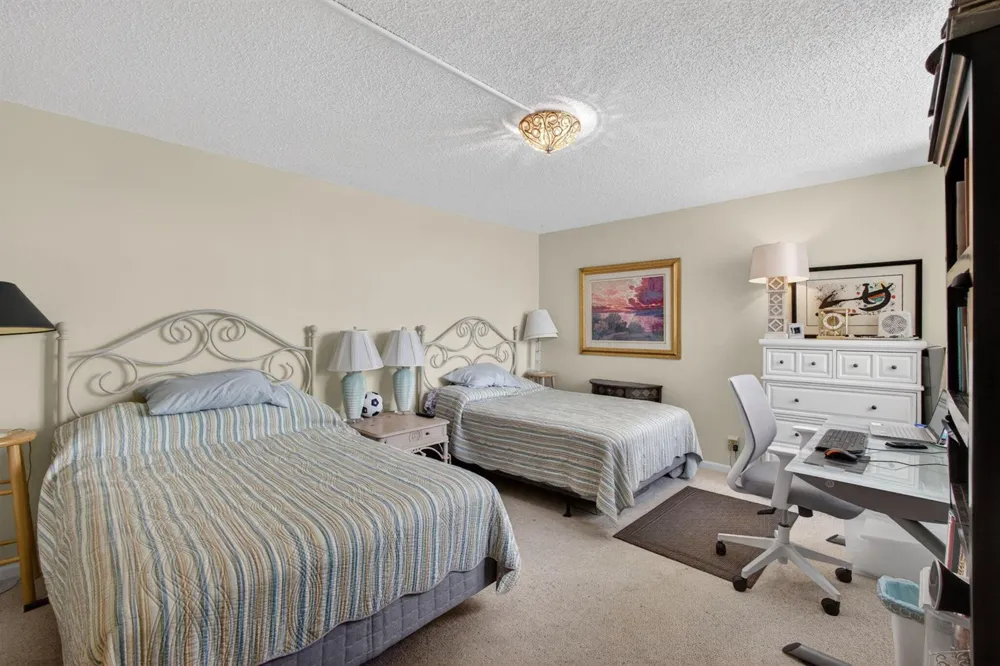 5420 Ocean Drive #1201 Singer Island, FL 33404