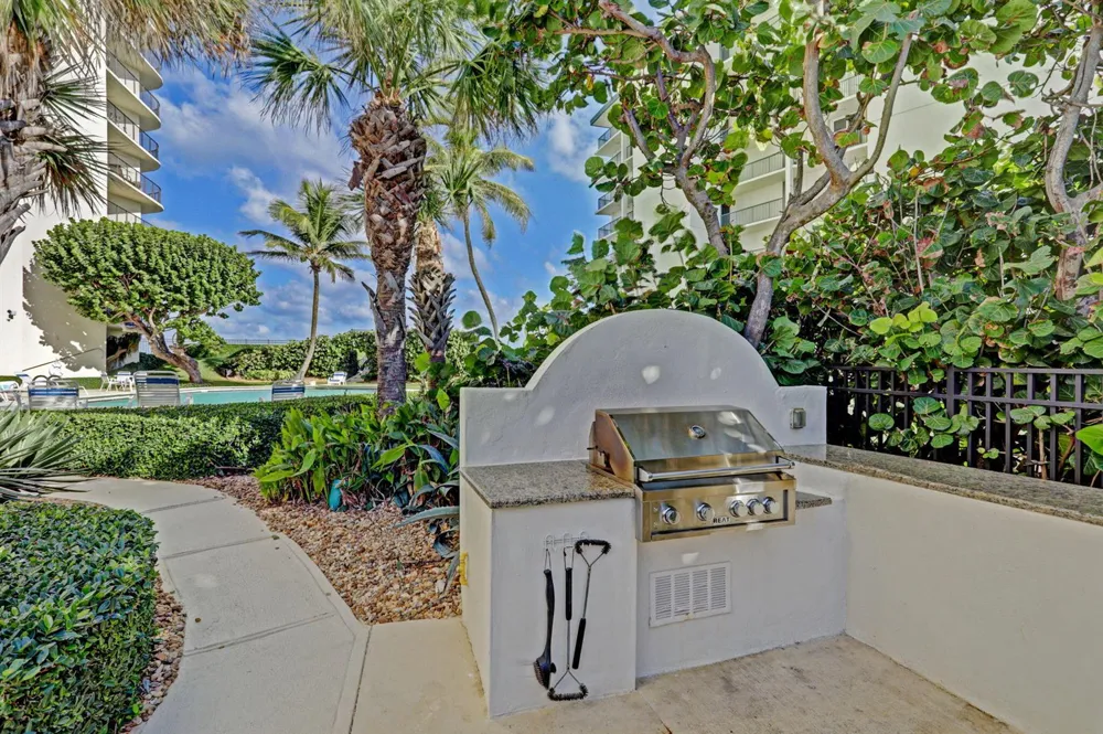 5420 Ocean Drive #1201 Singer Island, FL 33404