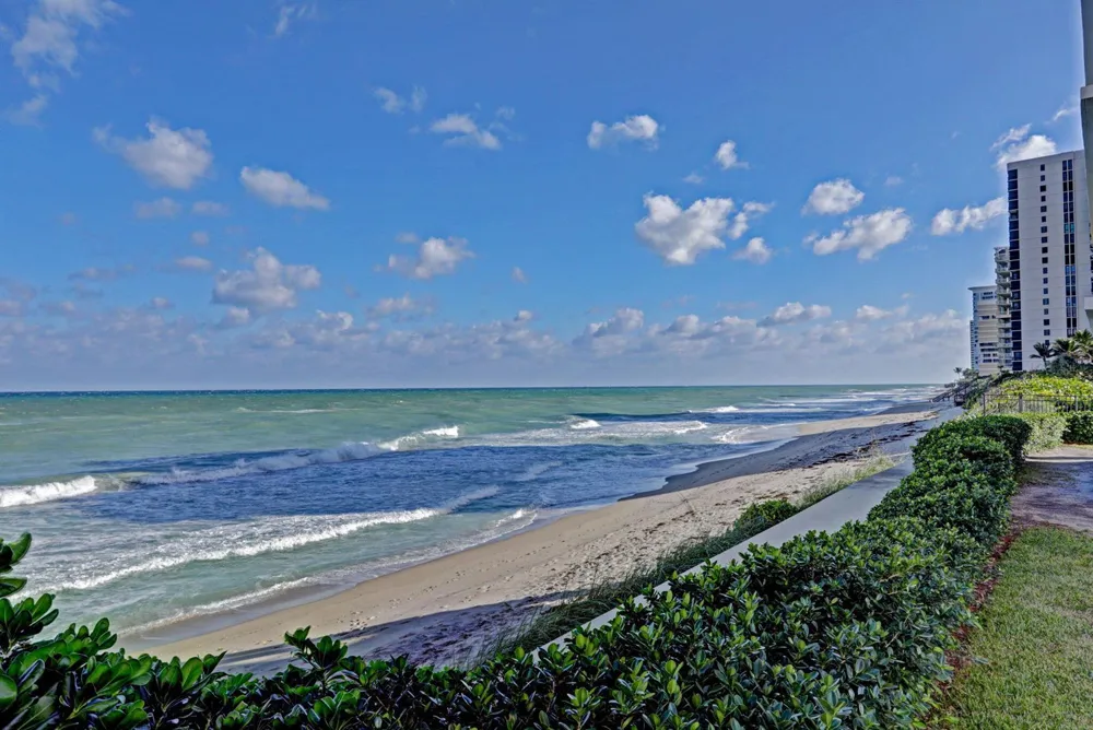 5420 Ocean Drive #1201 Singer Island, FL 33404