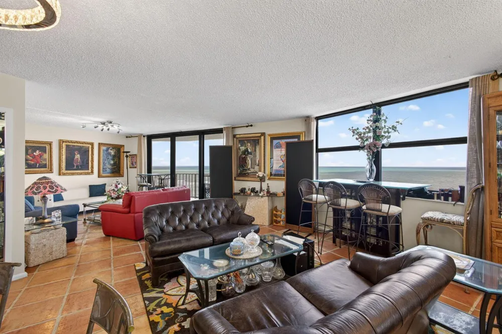 5420 Ocean Drive #1201 Singer Island, FL 33404