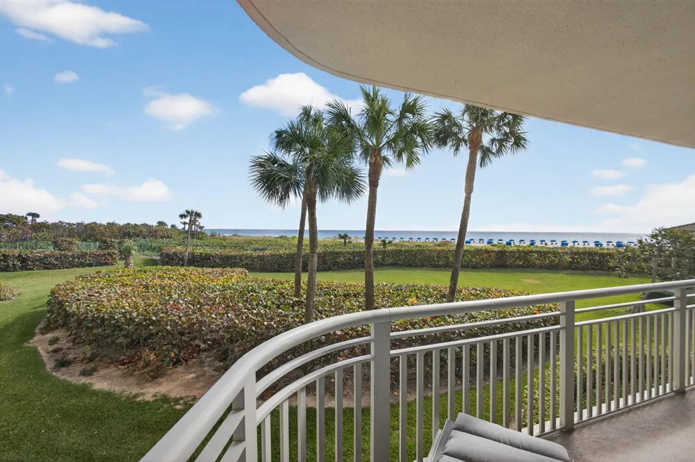 3000 Ocean Drive #2 F Singer Island, FL 33404