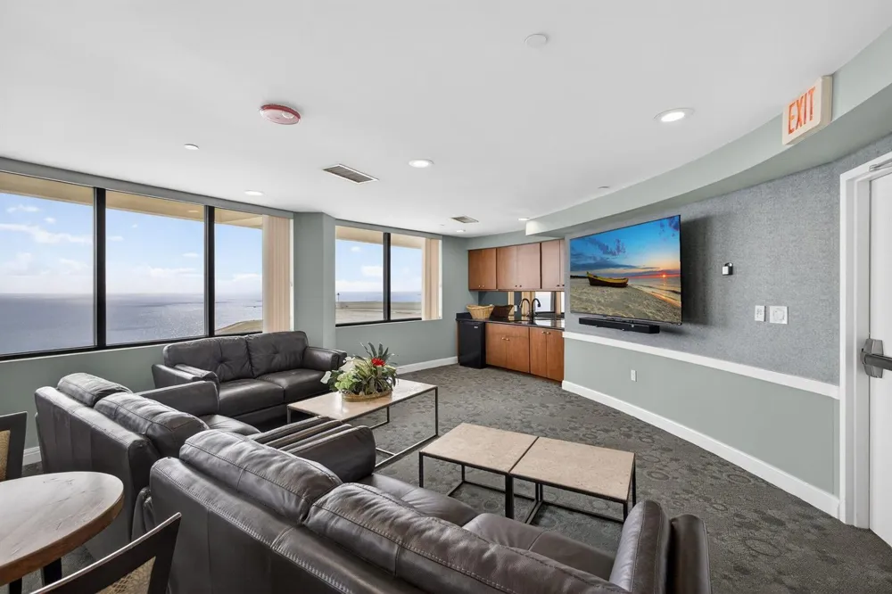 3000 Ocean Drive #2 F Singer Island, FL 33404