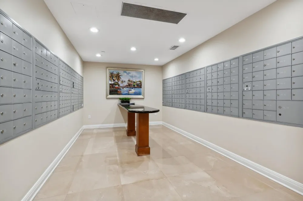 3000 Ocean Drive #2 F Singer Island, FL 33404