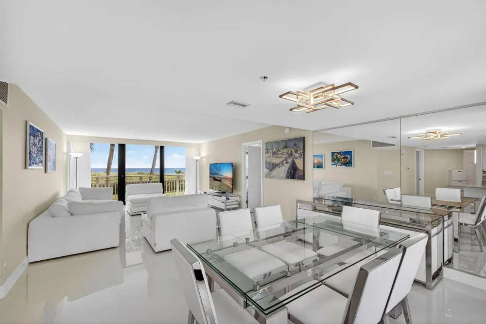 3000 Ocean Drive #2 F Singer Island, FL 33404