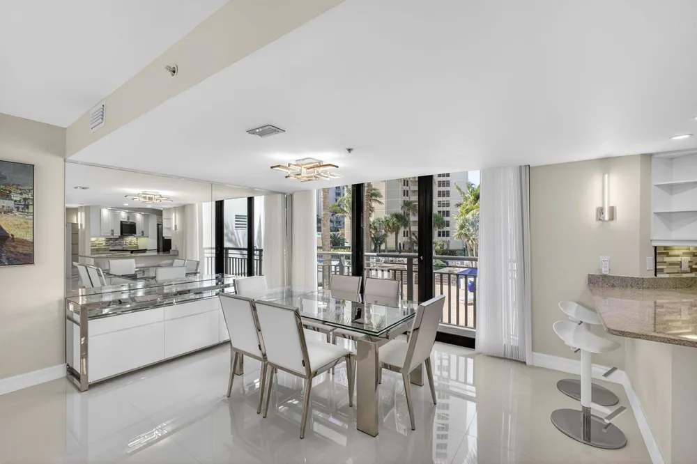 3000 Ocean Drive #2 F Singer Island, FL 33404