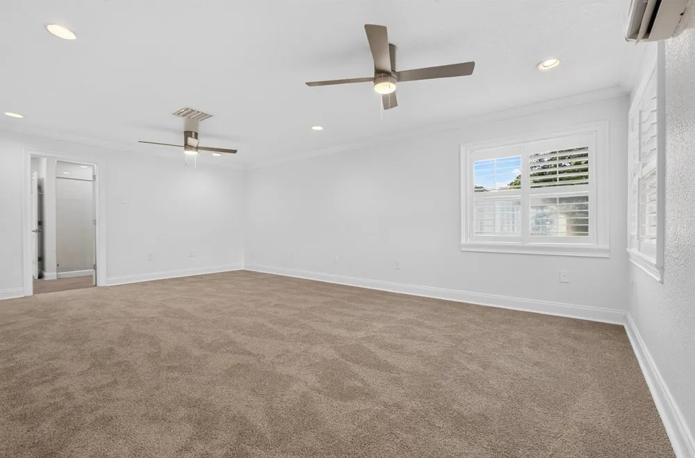 241 14th Place Vero Beach, FL 32960