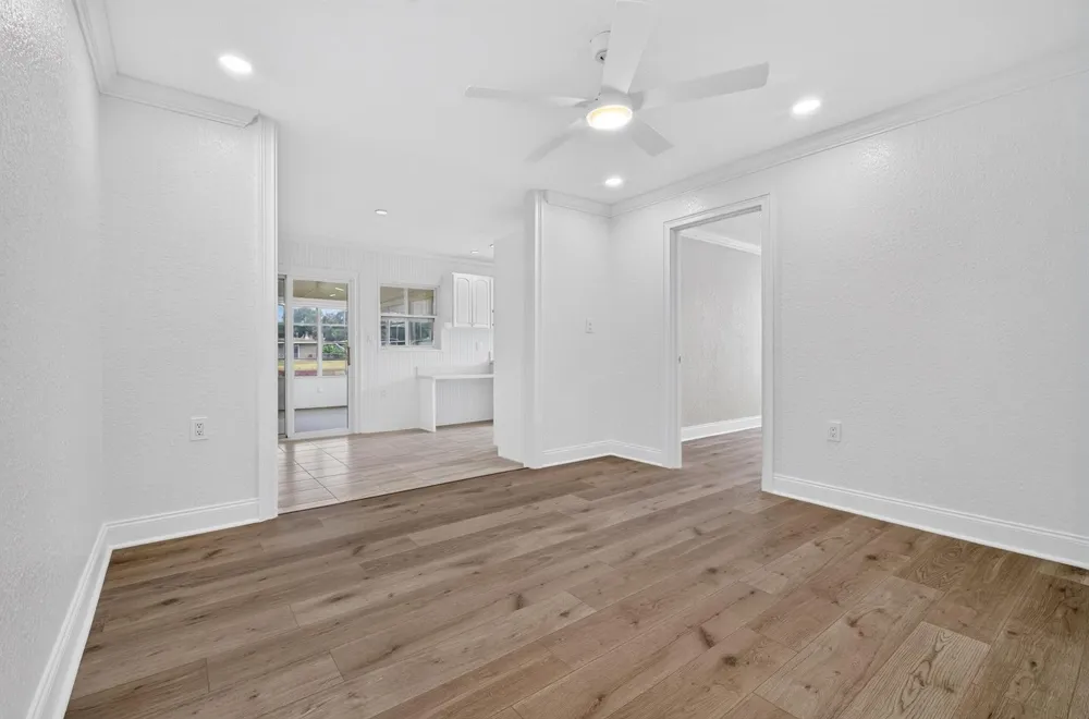 241 14th Place Vero Beach, FL 32960