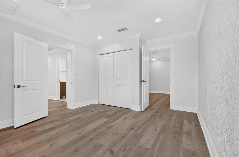 241 14th Place Vero Beach, FL 32960