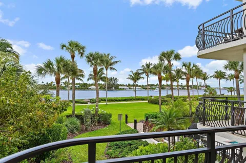 314 Inlet Way #101