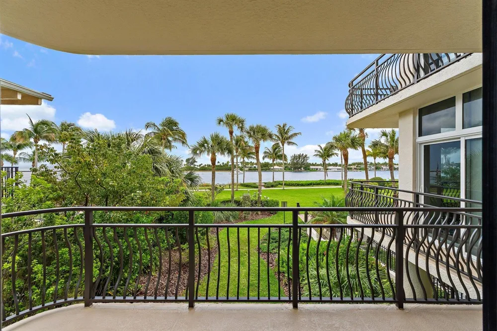 314 Inlet Way #101 Palm Beach Shores, FL 33404