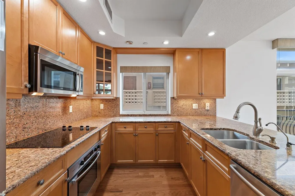 314 Inlet Way #101 Palm Beach Shores, FL 33404