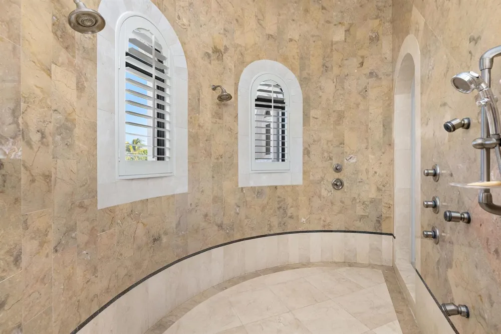 3201 NE 27th Avenue Lighthouse Point, FL 33064