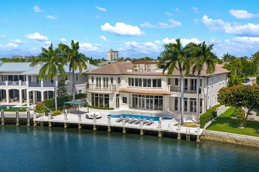3201 NE 27th Avenue Lighthouse Point, FL 33064