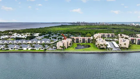 3382 NE Causeway Boulevard #7-403