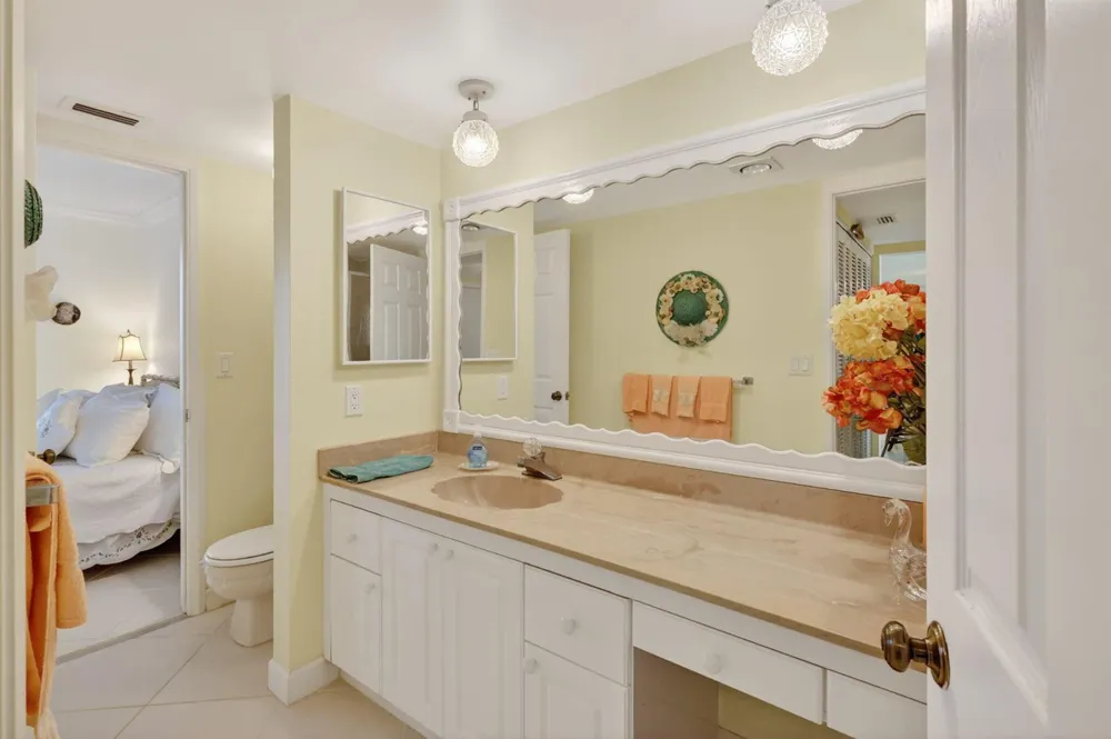3382 NE Causeway Boulevard #7-403 Jensen Beach, FL 34957