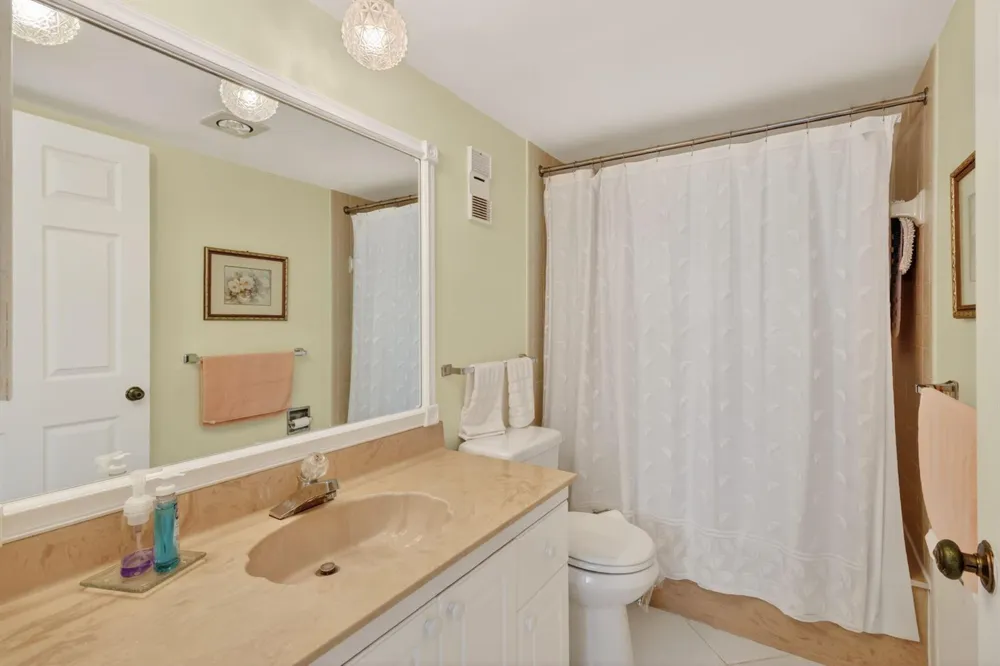 3382 NE Causeway Boulevard #7-403 Jensen Beach, FL 34957
