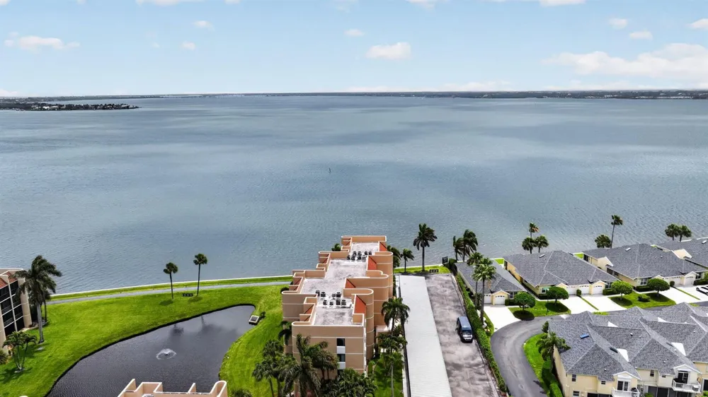 3382 NE Causeway Boulevard #7-403 Jensen Beach, FL 34957