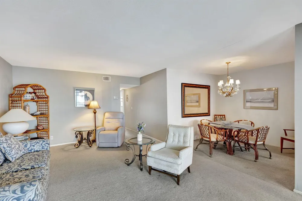 100 Shore Court #304 North Palm Beach, FL 33408