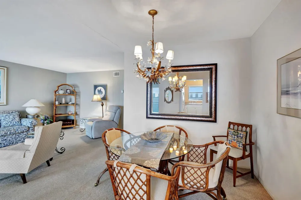 100 Shore Court #304 North Palm Beach, FL 33408