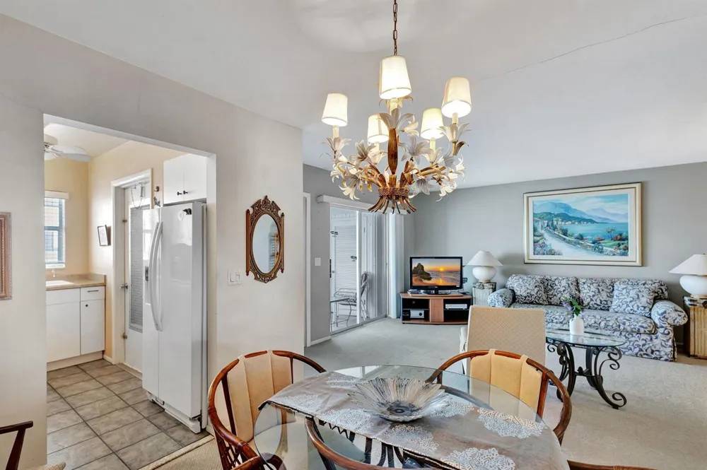 100 Shore Court #304 North Palm Beach, FL 33408