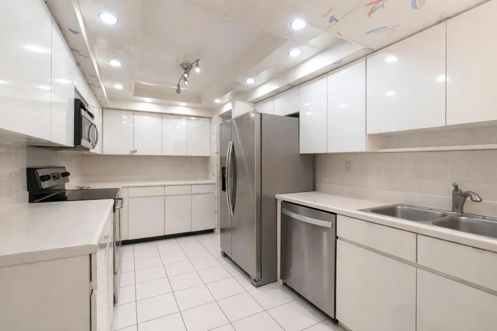 1155 Hillsboro Mile #502 Hillsboro Beach, FL 33062