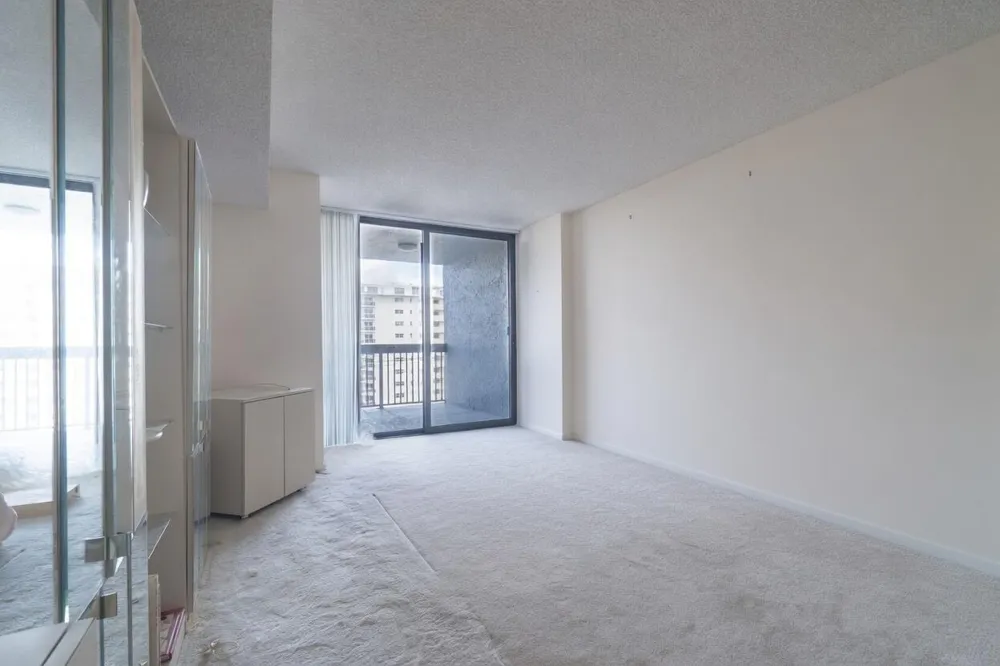 1155 Hillsboro Mile #502 Hillsboro Beach, FL 33062