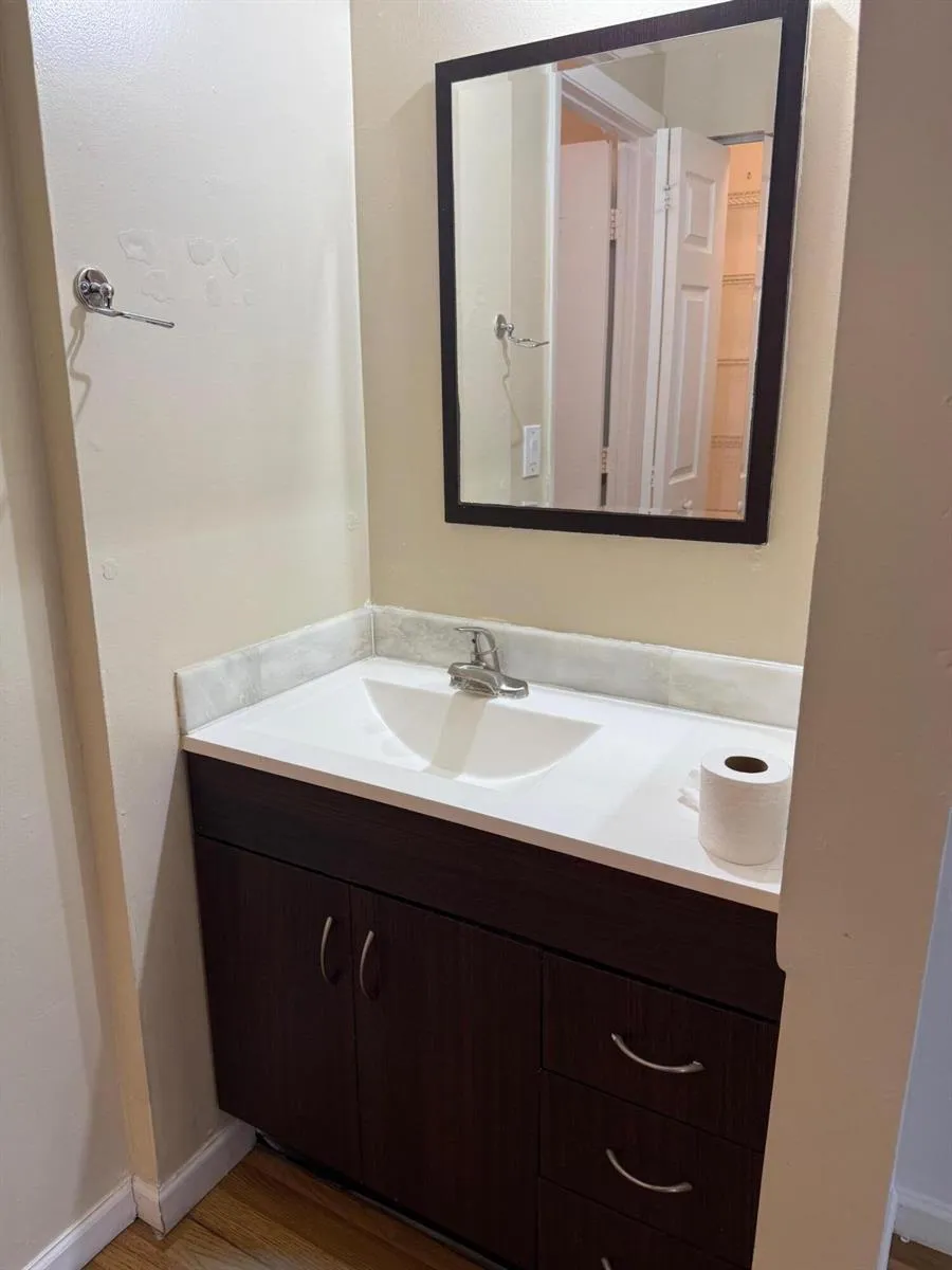 5721 Riverside Drive #301b5 Coral Springs, FL 33067