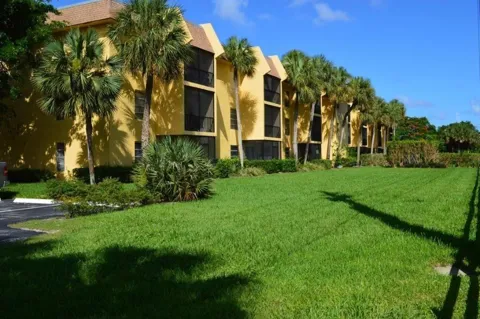 460 NW 20th Street #1100