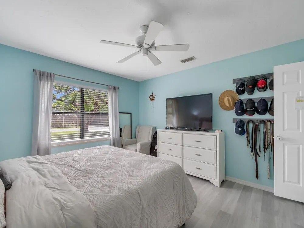 1415 34th Avenue Vero Beach, FL 32960